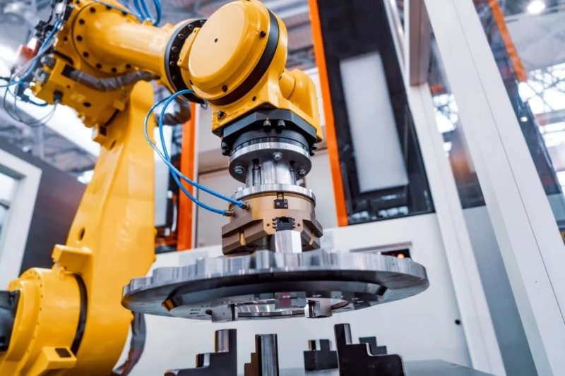 Robos-industriais-o-que-sao-e-como-funcionam-Servnews
